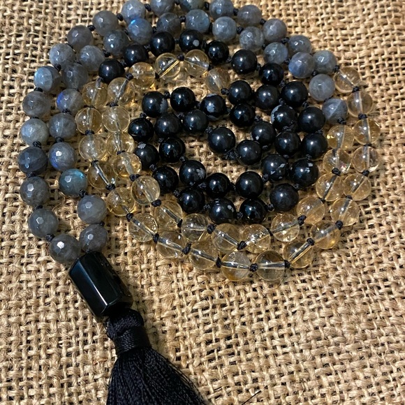 Snowflake Obsidian, Citrine & Labradorite - Picture 2 of 9